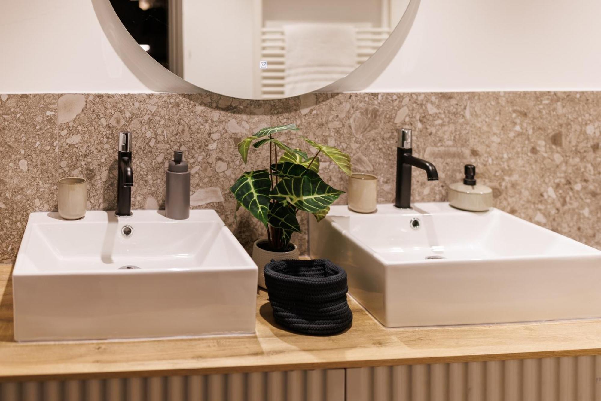 Vila Robida & Spa Črni Kal Habitación foto