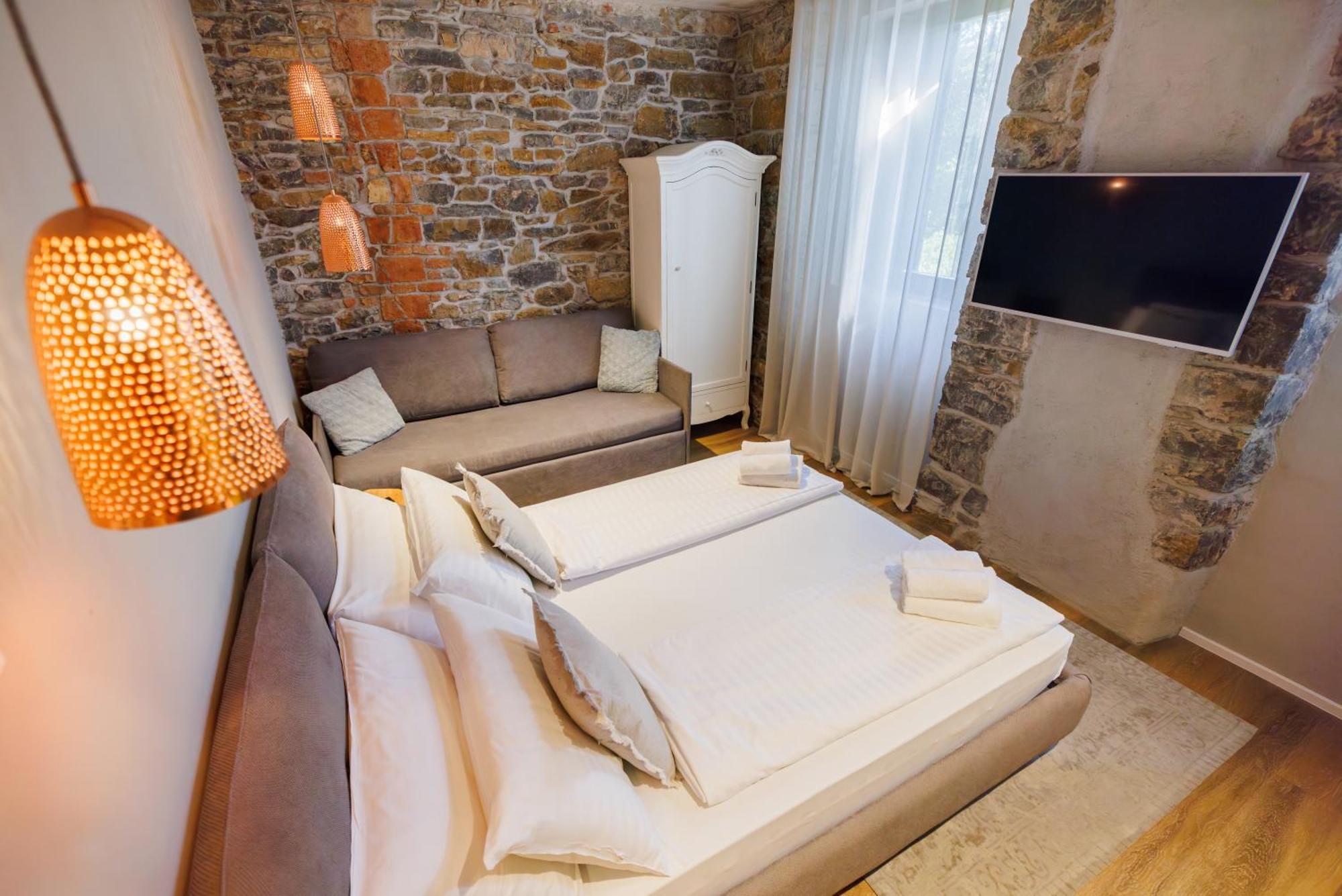 Vila Robida & Spa Črni Kal Habitación foto